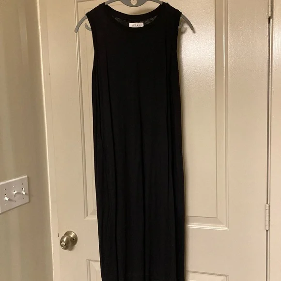 Velvet by Graham & Spencer Black Sleeveless Dress-size XS - Picture 2 of 5